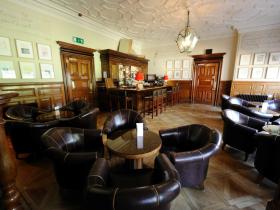 Shakespeare Bar