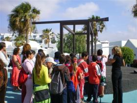 A visit from a school toNautilus Lanzarote