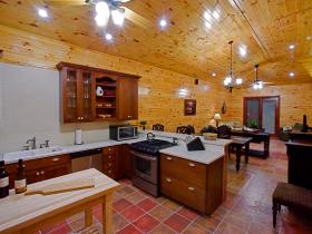 Kitchen, Dinning room an Living room