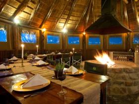 DINNER IN THE BOMA