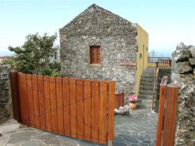 El Hierro traditional self catering house, Canary Islands