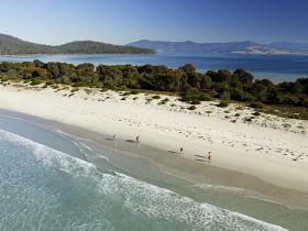 Maria Island walking holiday, Tasmania