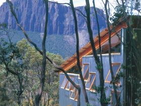 Cradle Huts Overland Track walking holiday in Tasmania