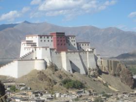Tibet overland tour with Everest Base Camp