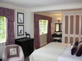 Room 7 - Mill Stream - Standard King Room �150