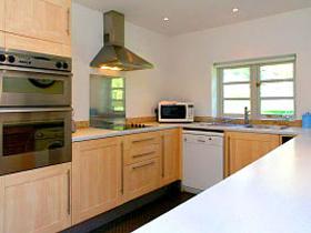 Lymington self catering holiday cottage, England
