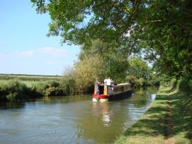Oxford Canal walking holiday, England