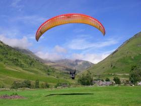 Paragliding from the Col du Tourmalet