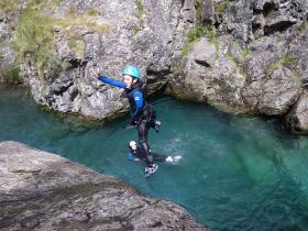 Canyoning - jump!