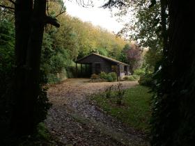 Approach to Valentine Lodge