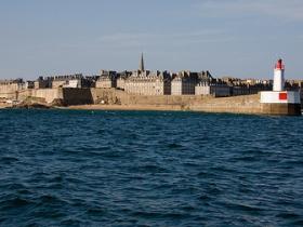 You will reach the famous walled city of Saint-Malo.