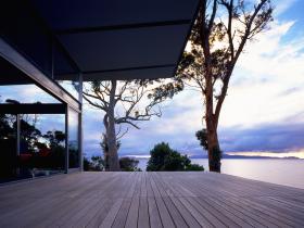 Viewing the sunset at Avalon Coastal Retreat