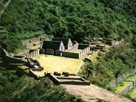 Choquequirao trekking holiday, Peru