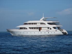 Liveaboard research vessel