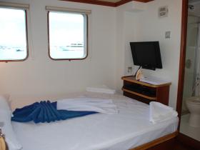 Liveaboard research vessel