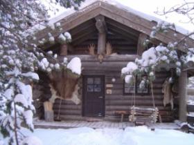 One of the cosy lodges