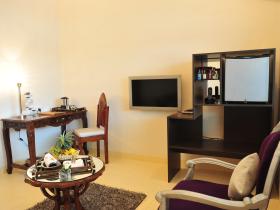 INSIDE ROOM