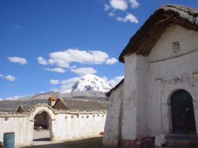 Sajama and Lauca national parks tour in Bolivia