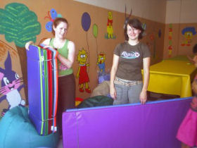 Volunteer with Children in Lima, Peru