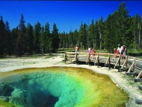 Camping tours of Western America