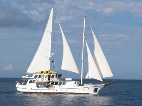 Galapagos 2 week cruise, Ecuador