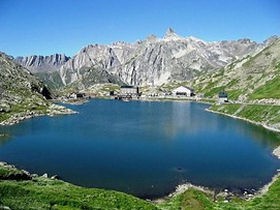 Mont Blanc self guided walking holidays
