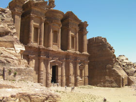 Jordan cultural tour, hosted by Bedouin of Petra