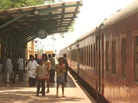 The Golden Chariot luxury train tour in India