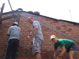 House building volunteering in Vietnam