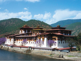 Jambay Lakhang festival holiday in Bhutan