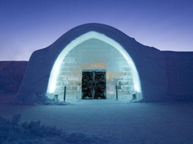Northern Lights and the Icehotel holiday, Sweden