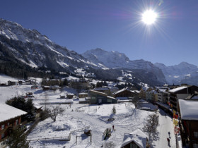 Yoga & skiing holiday in the Swiss Alps