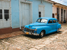 In depth tours to Cuba