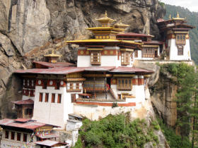 Bhutan holiday, cultural heartlands tour