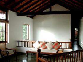 Sri Lanka luxury accommodation nr Colombo