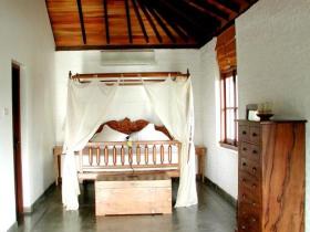 Sri Lanka luxury accommodation nr Colombo