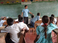 Teach and travel in Cnetral America