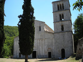 Walking holiday in Abruzzo, Italy