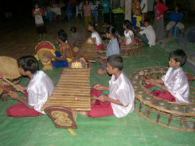 Cambodia tour & volunteering