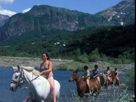 Multi-activity holiday in the French Alps