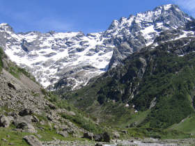 Walking holidays in the French Alps
