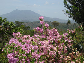 Nicaragua small group tours