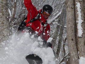 Skiing & snowboarding holiday in the French Alps