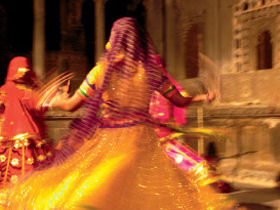 Delhi to Kathmandu tour