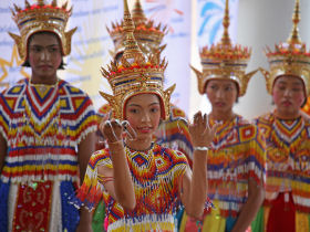 Authentic holiday to Thailand