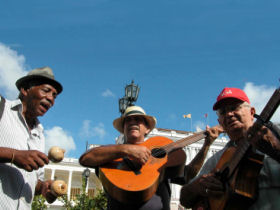 Small group tour to Cuba