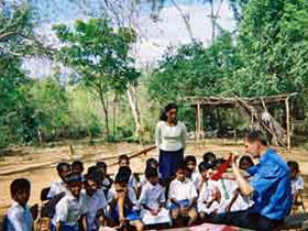 Teach children in Sri Lanka