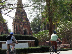 Central Thailand cycling and culture tour by Responsible Travel