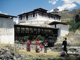 Bhutan holiday, Land of the thunder dragon 
