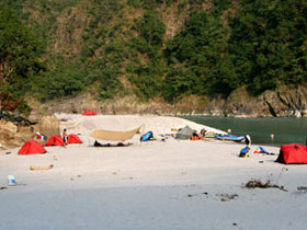 Himalayas whitewater rafting & trekking holiday